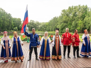 В парке «Ивановские пруды» проведут патриотическое мероприятие ко Дню флага