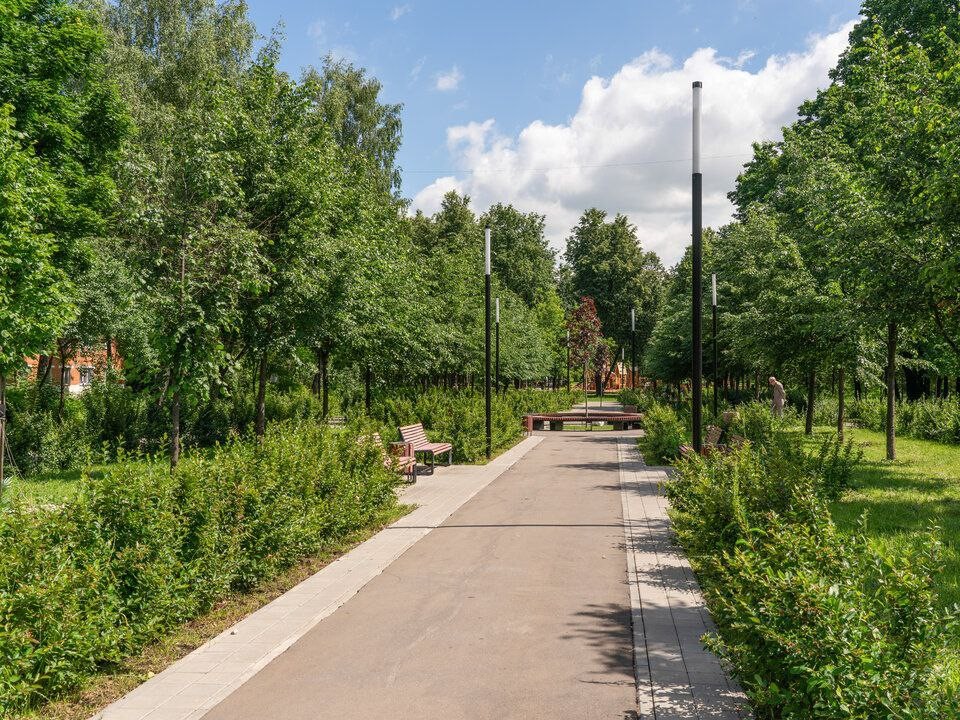 Пешеходные дорожки в Балашихе стали комфортнее для маломобильных граждан