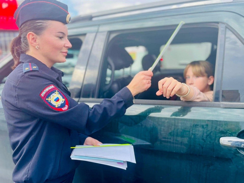 Пятьдесят автомобилей – одно нарушение: жители Балашихи знают, как защитить ребенка