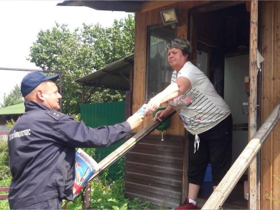 Профилактику лесных пожаров начали специалисты Мособлпожспаса под Ногинском