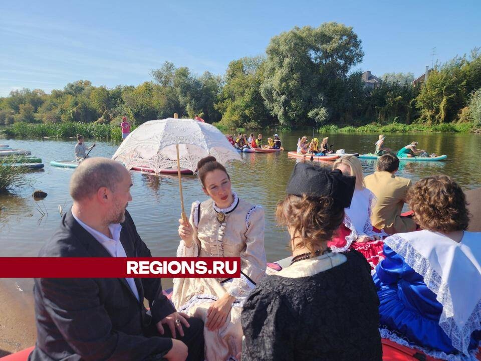 Костюмированный сплав на сапах прошел в День города Орехово-Зуево