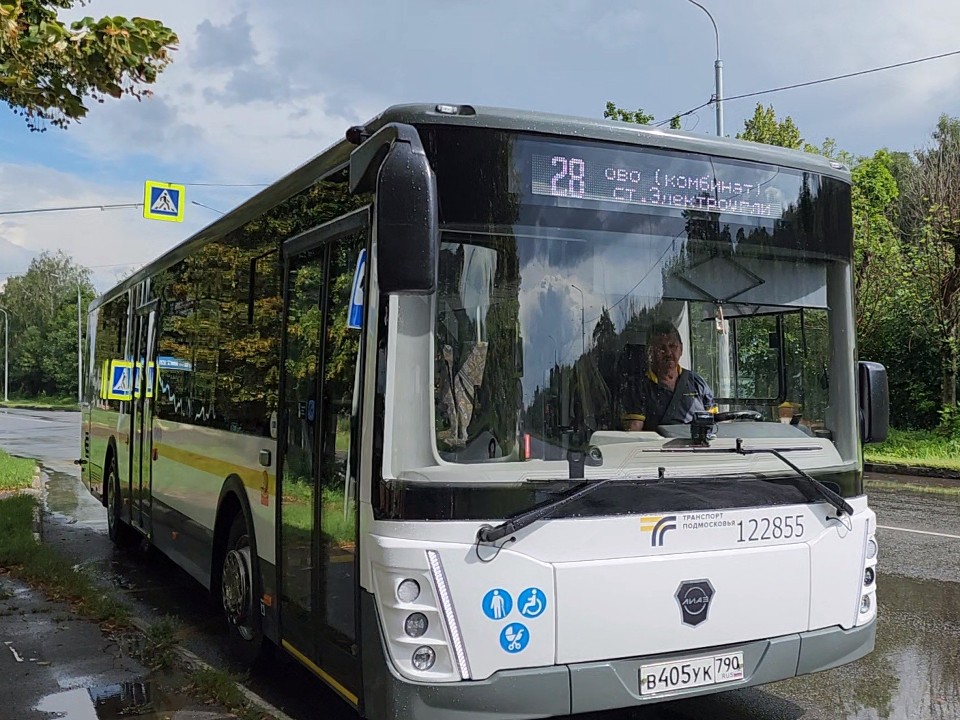 В сентябре школьники и студенты совершили более 1,3 млн поездок на автобусах «Мострансавто»