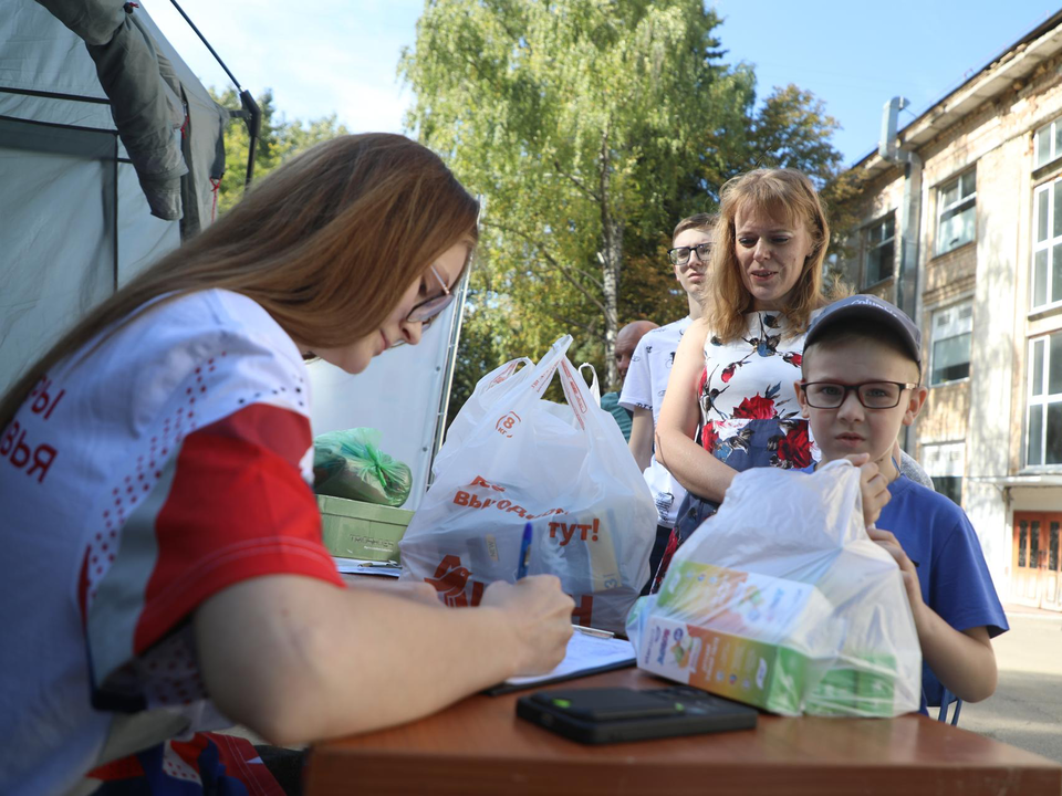 Четыре тонны гумпомощи жителям Курской и Белгородской областей собрали лыткаринцы