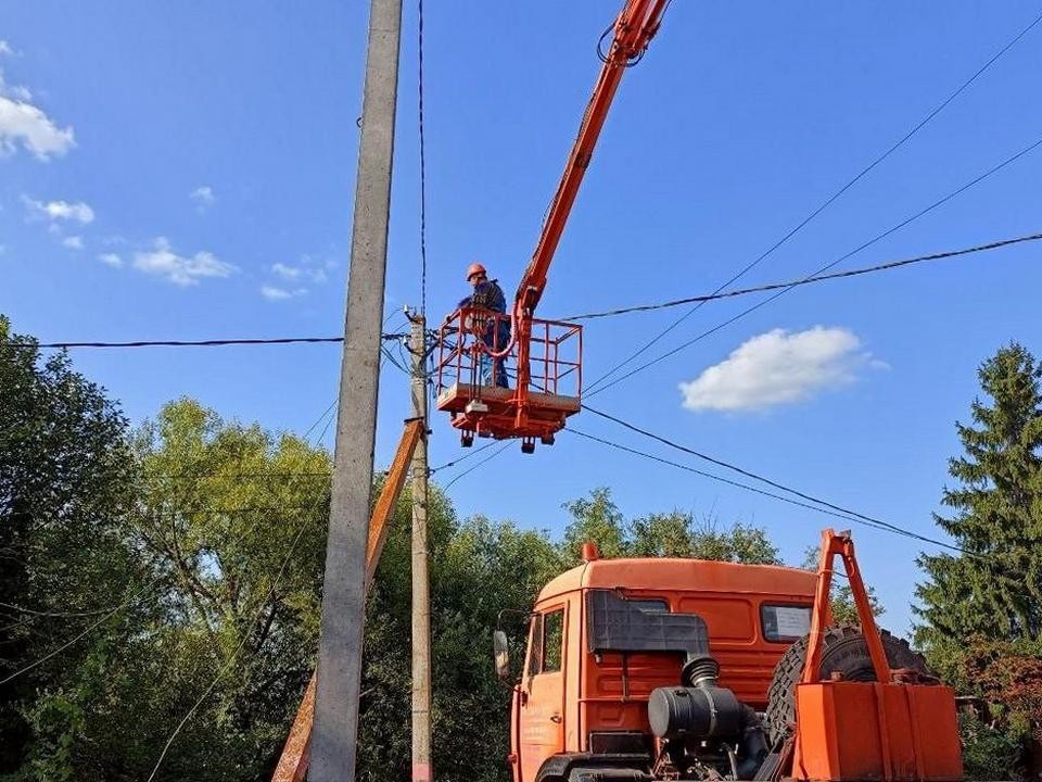 Энергетики повысили качество электроснабжения жителей в селе Дединово