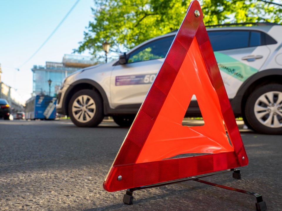 В Раменском перевернулся автомобиль