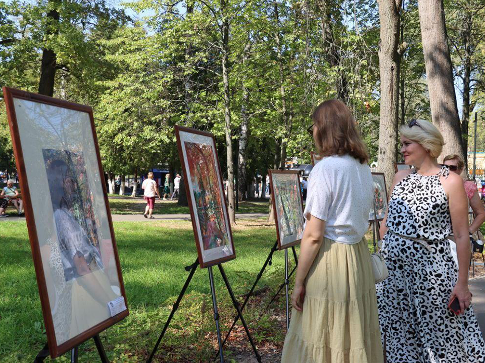 Ярмарка ремесел, мастер-классы, выставки и интерактивные площадки собрали посетителей парка Ступина