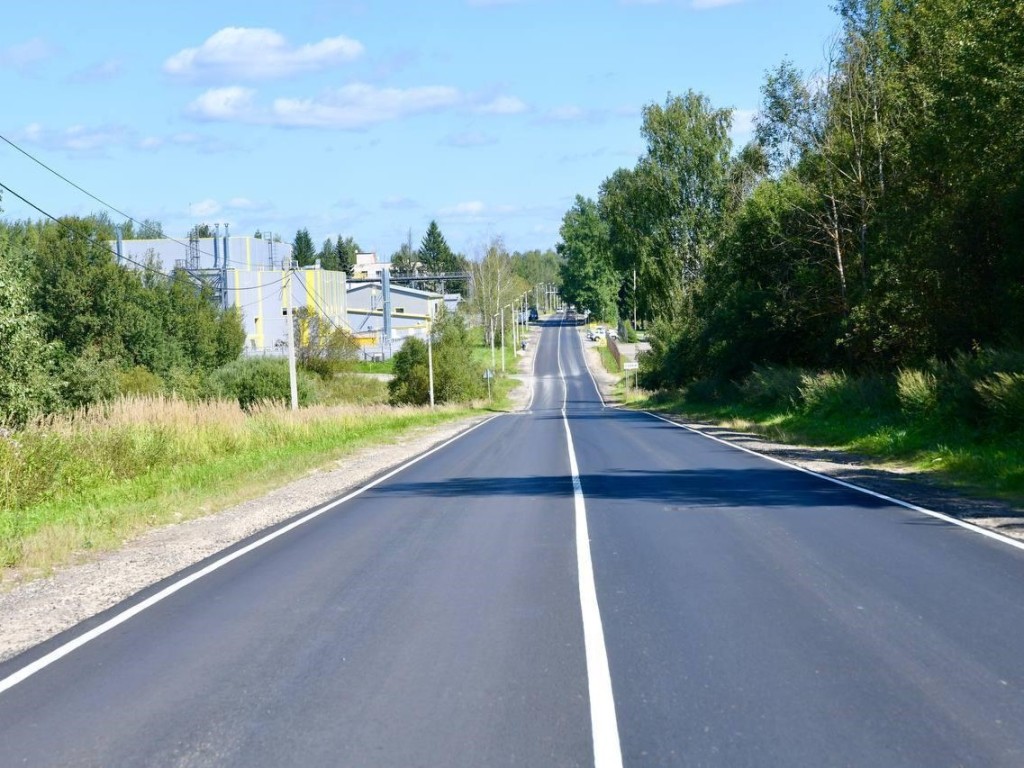 В Дмитровском округе отремонтировали 23 дороги, по которым ездят более 100 тысяч жителей