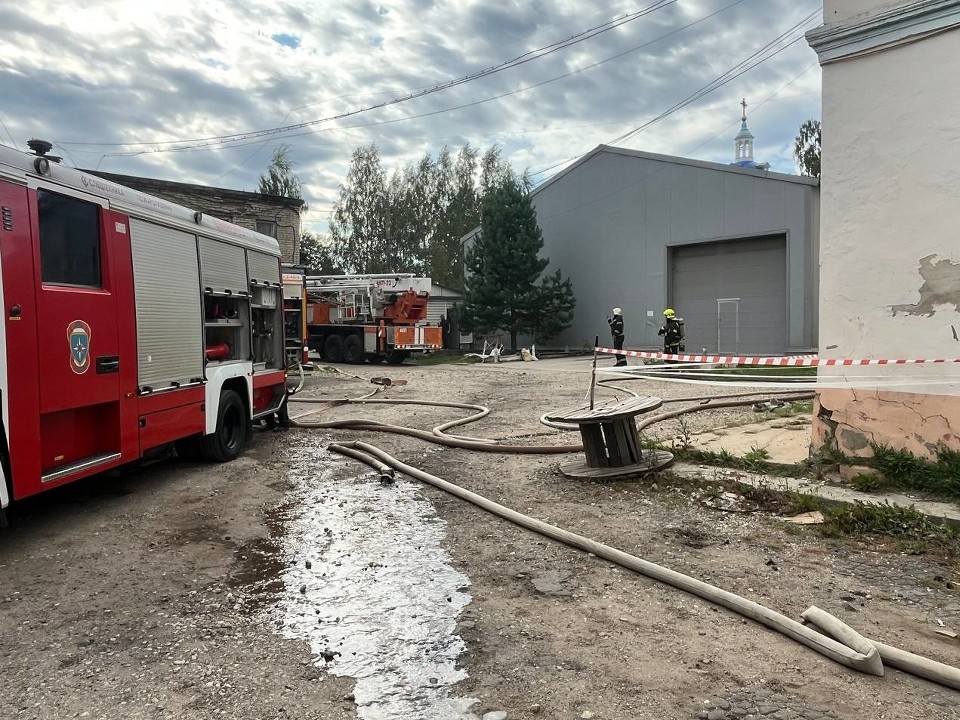 Пожар в Петровском локализовали