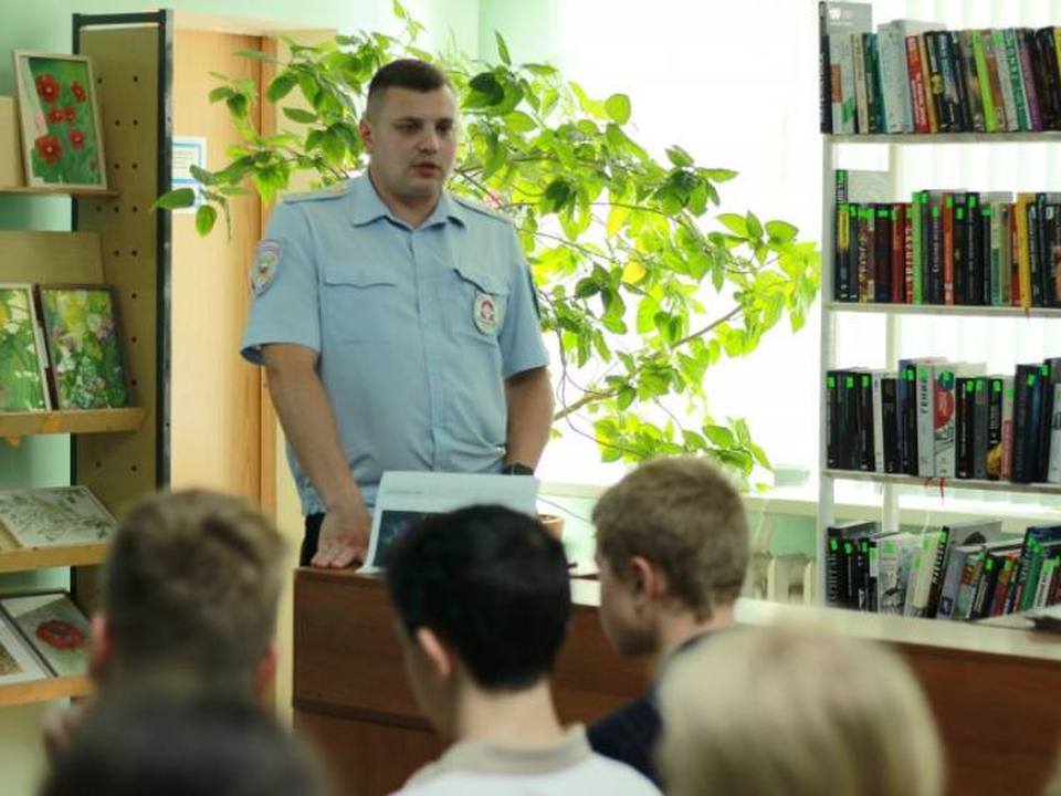 Полицейские Жуковского призвали школьников отказаться от пагубных привычек