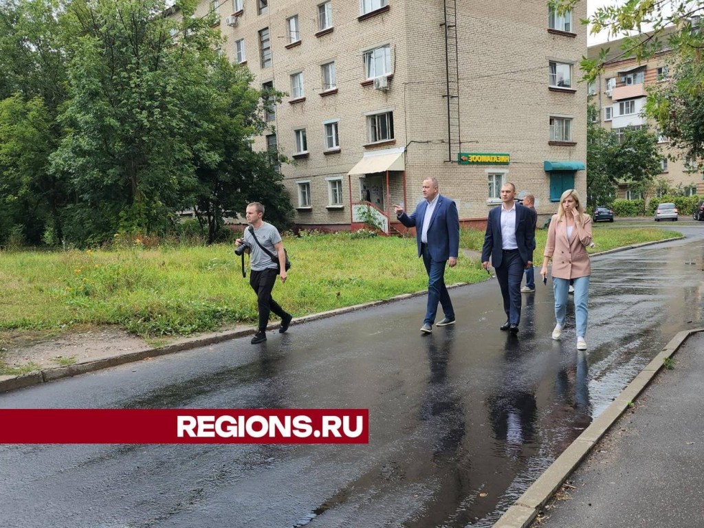 Лежачие полицейские появятся во дворе дома на улице Советской в Серпухове