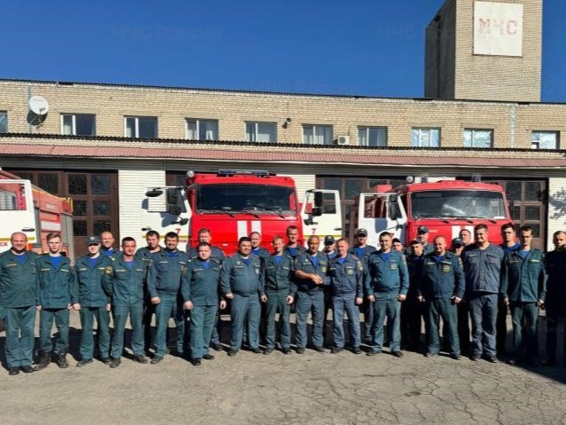 Подмосковные пожарные приняли участие в тушении природных пожаров в ЛНР