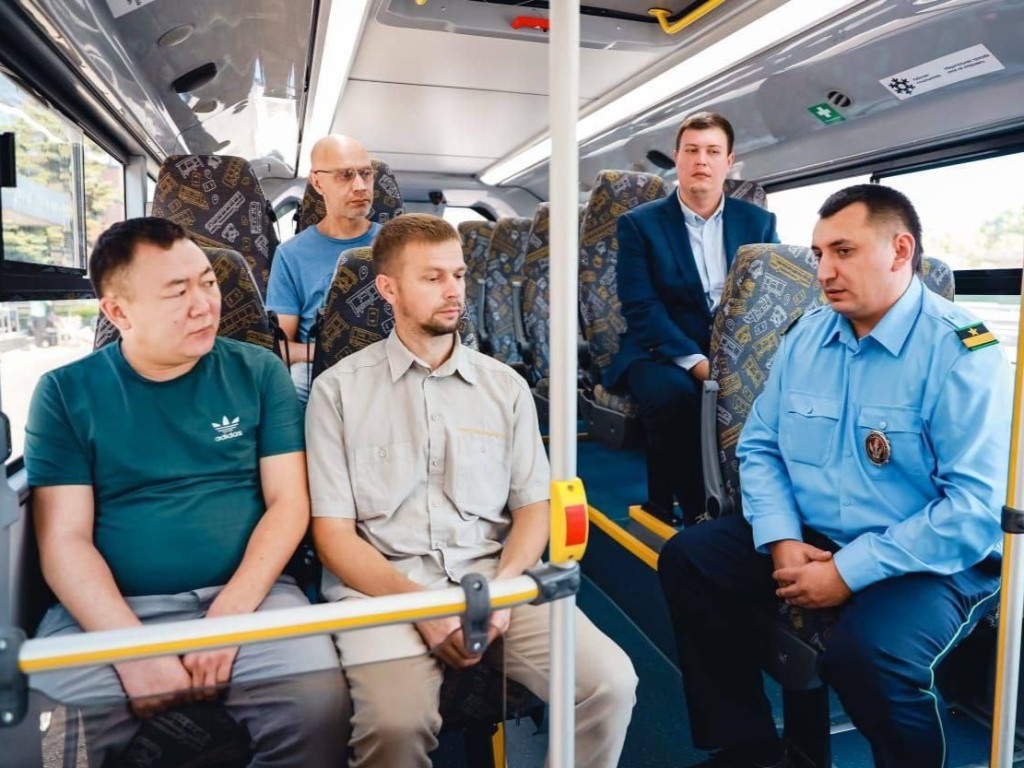 Пассажира к ним. Пассажира к ним