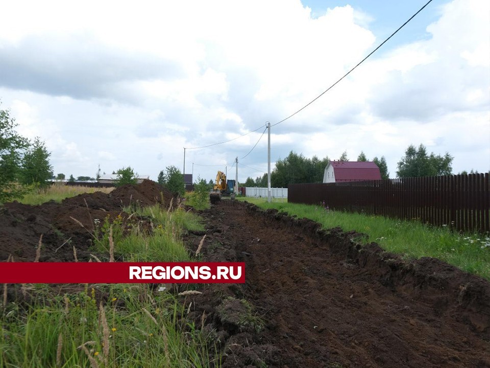 В Большом Серпухове строят дорогу к участкам многодетных семей