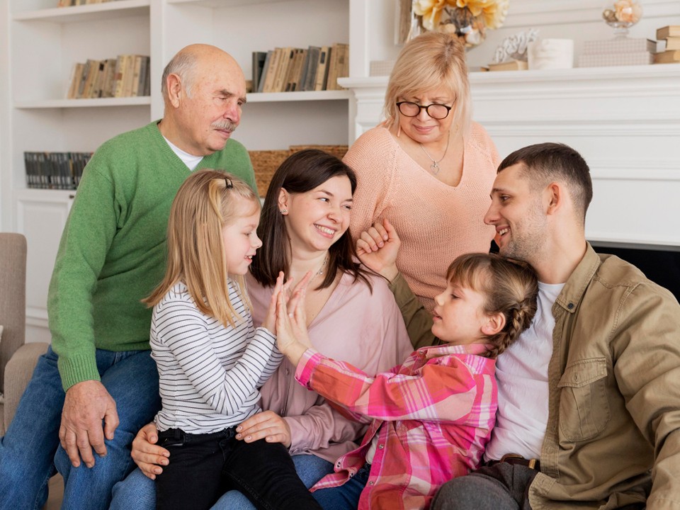 Третий лишний: как прервать связь с родителями после рождения собственного ребенка