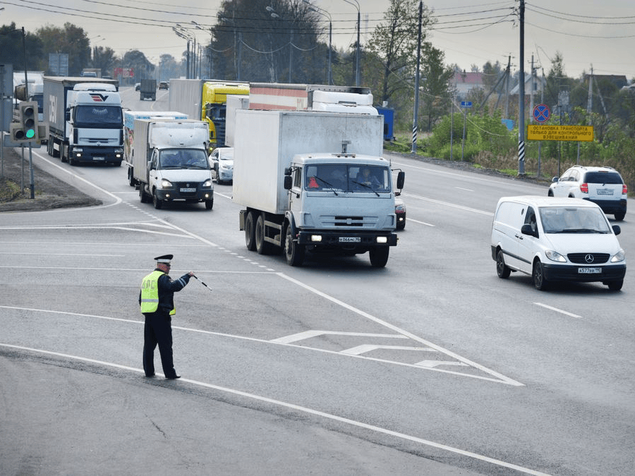 В Протвине полиция проверит водителей большегрузов