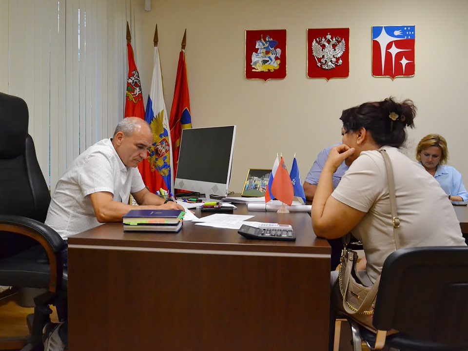 Проблемы с пропуском и животными решают краснознаменцы на приеме у главы ЗАТО