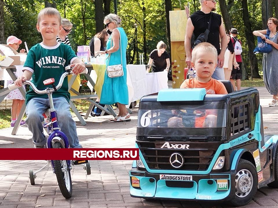 Тайный меценат выкупил все поделки на благотворительной ярмарке в Сергиевом Посаде