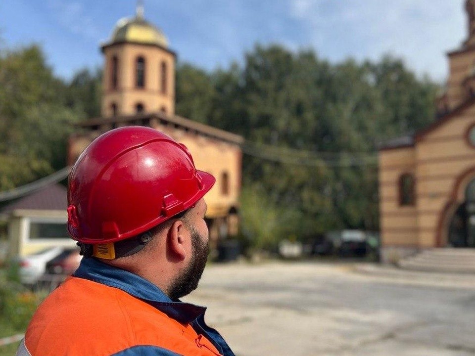 В Екатерининском храме в Балашихе станет светлее