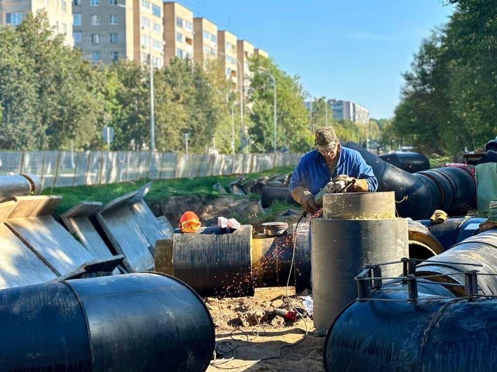 Более километра теплотрассы отремонтируют на Большой Волге перед началом отопительного сезона