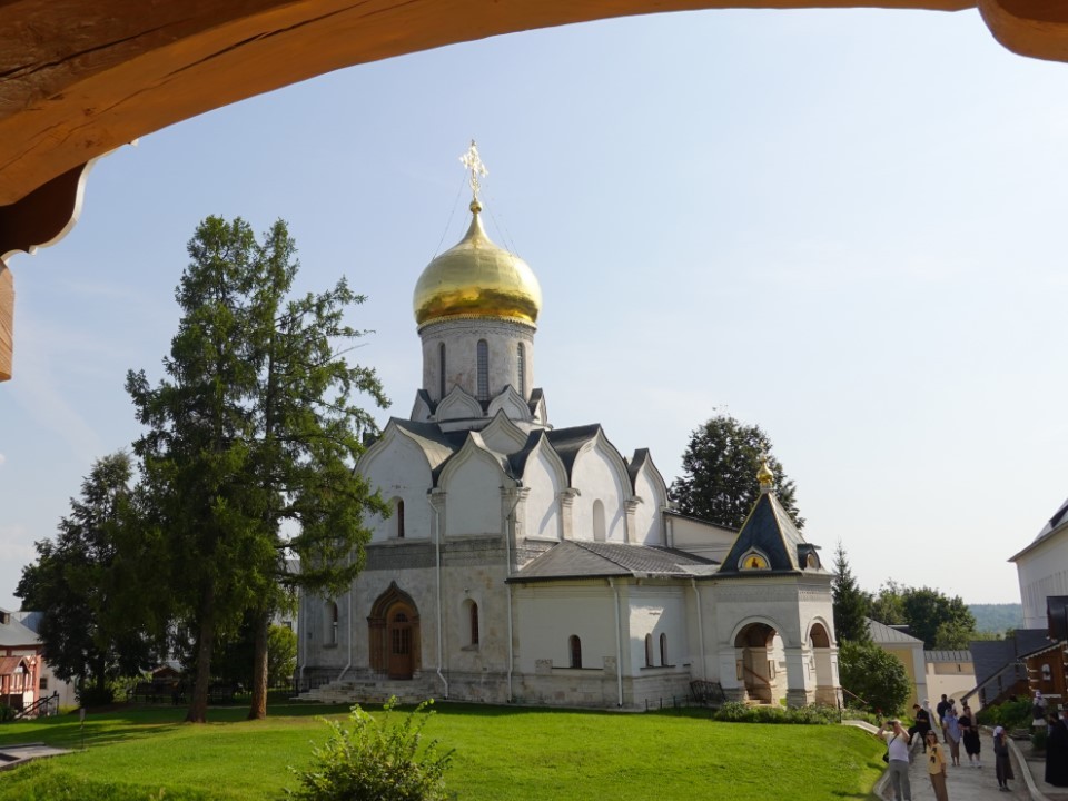 Новая выставка открылась в Саввино-Сторожевском монастыре