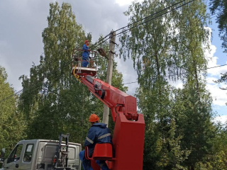 В Якимово, Ивановском и в Макарово около шести часов не будет электричества