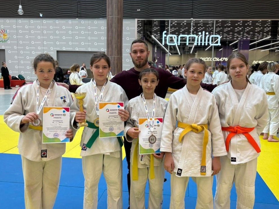 Золото и бронзу завоевали три каширские спортсменки в турнире по дзюдо