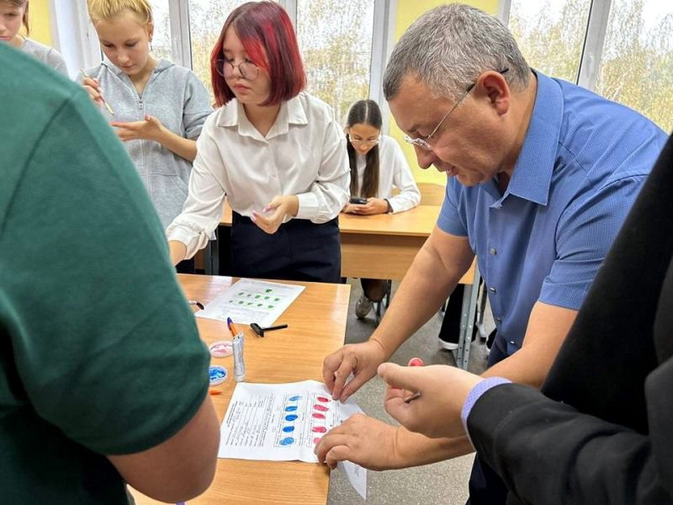 Отпечатки пальцев сняли у школьников Старой Купавны