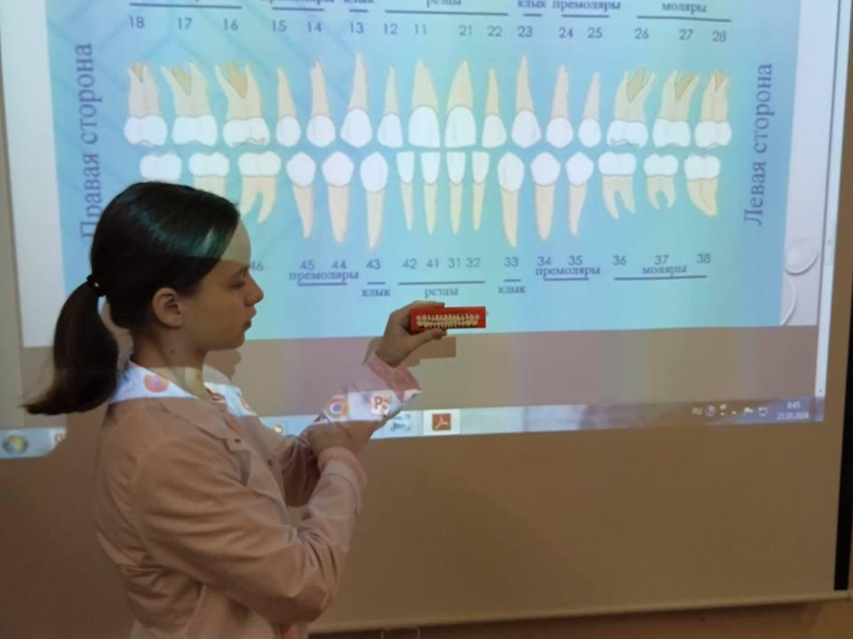 Дзержинских школьников учат делать пломбы для зубов