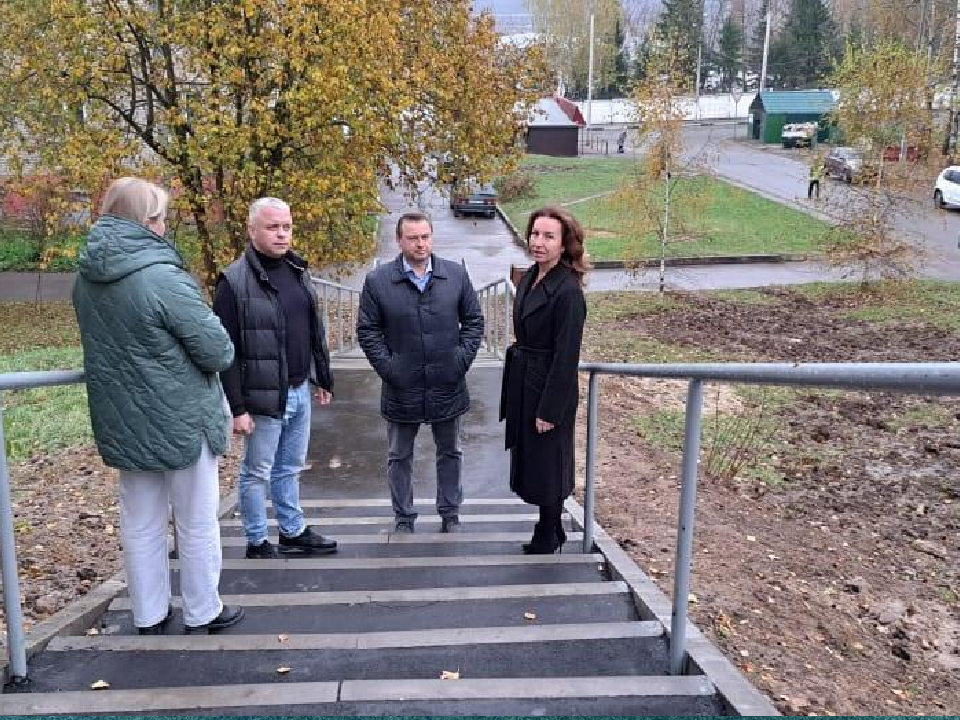 Семь лестниц в Яхроме капитально отремонтированы для удобства жителей