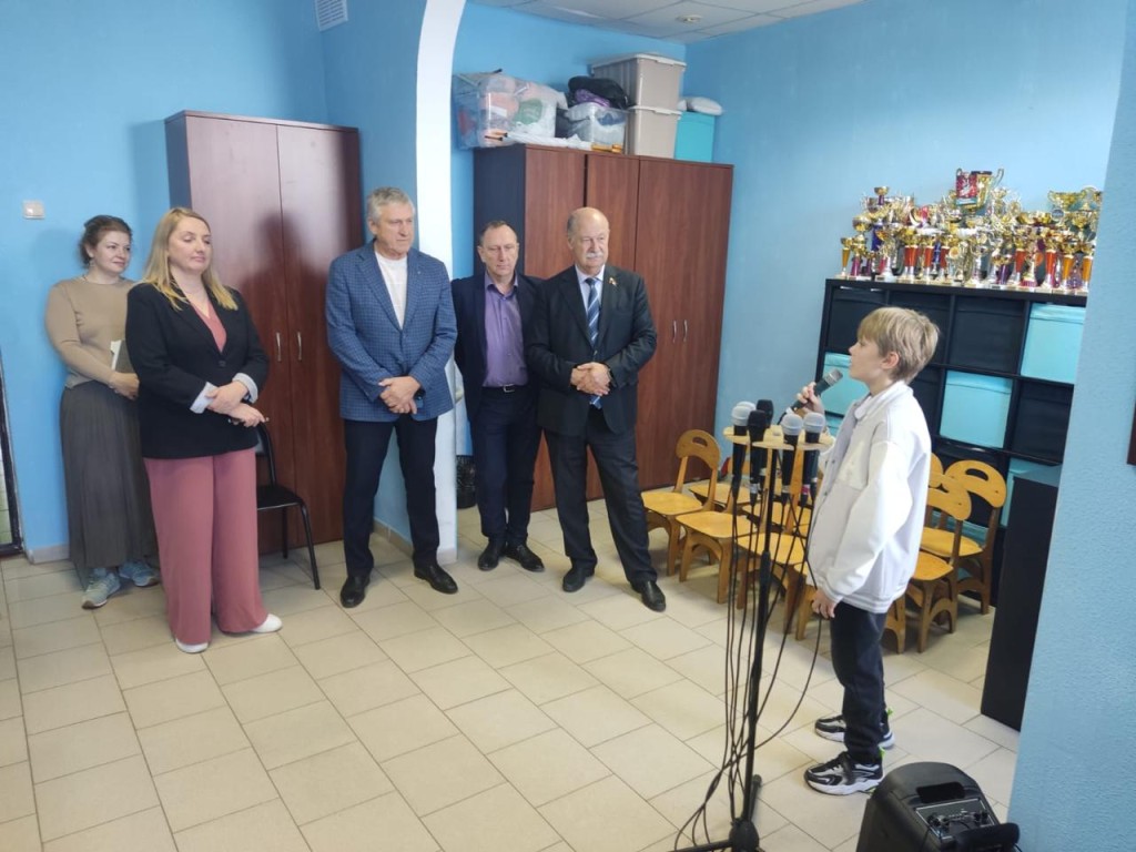 Дворец культуры «Апрелевка» приобрел новое пианино для занятий с детьми