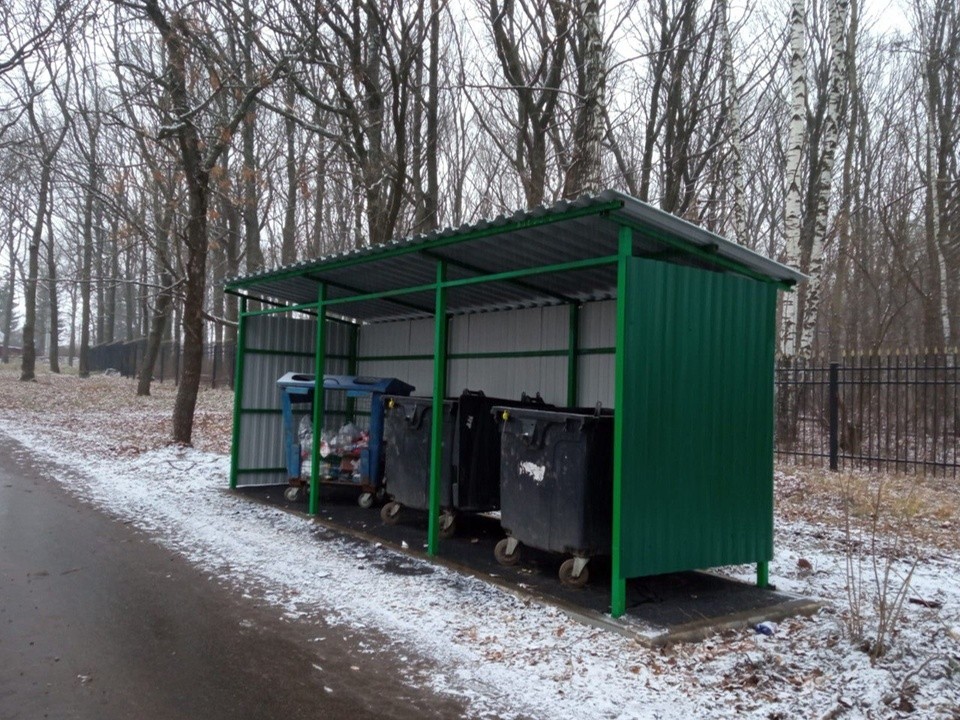 Свыше двух десятков контейнерных площадок модернизируют в округе в этом году