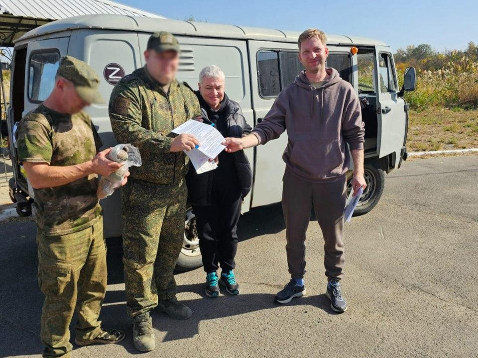 Раменский приборостроительный завод передал бойцам СВО машину повышенной проходимости