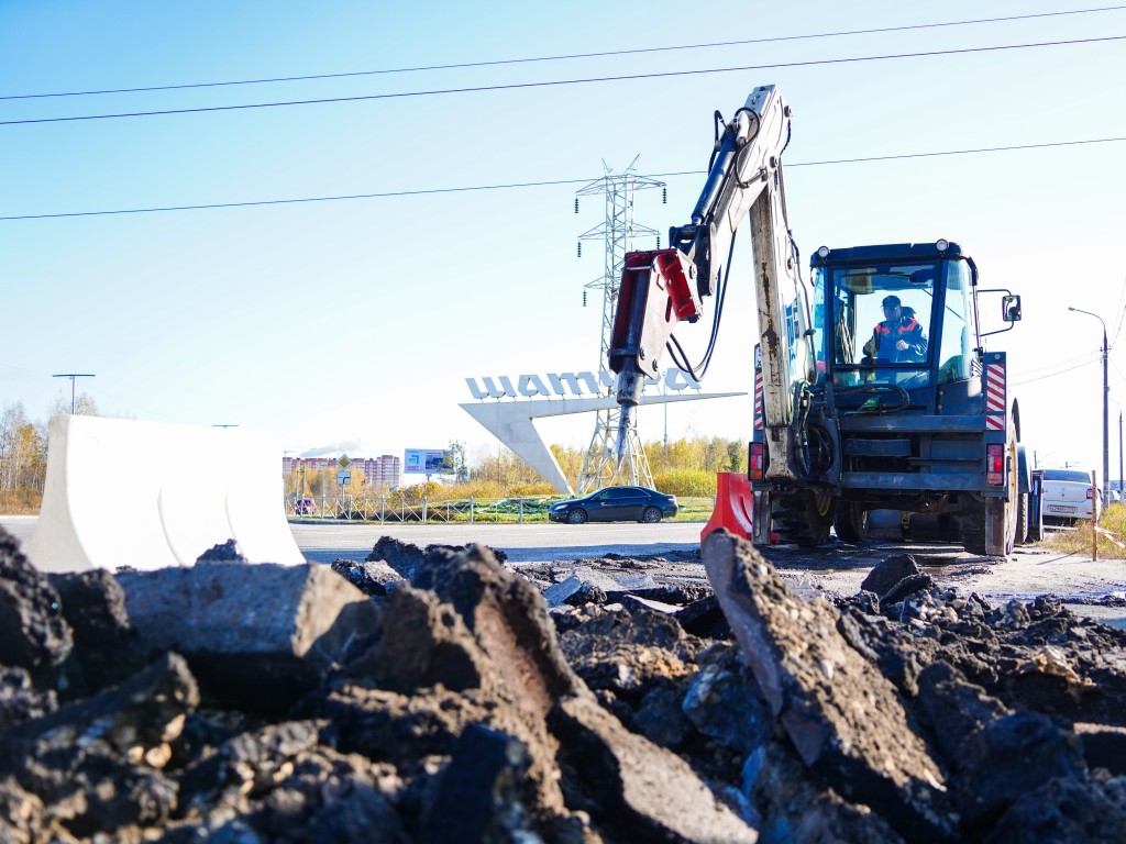 Дорогу около переезда в деревне Левошево отремонтируют к 27 октября