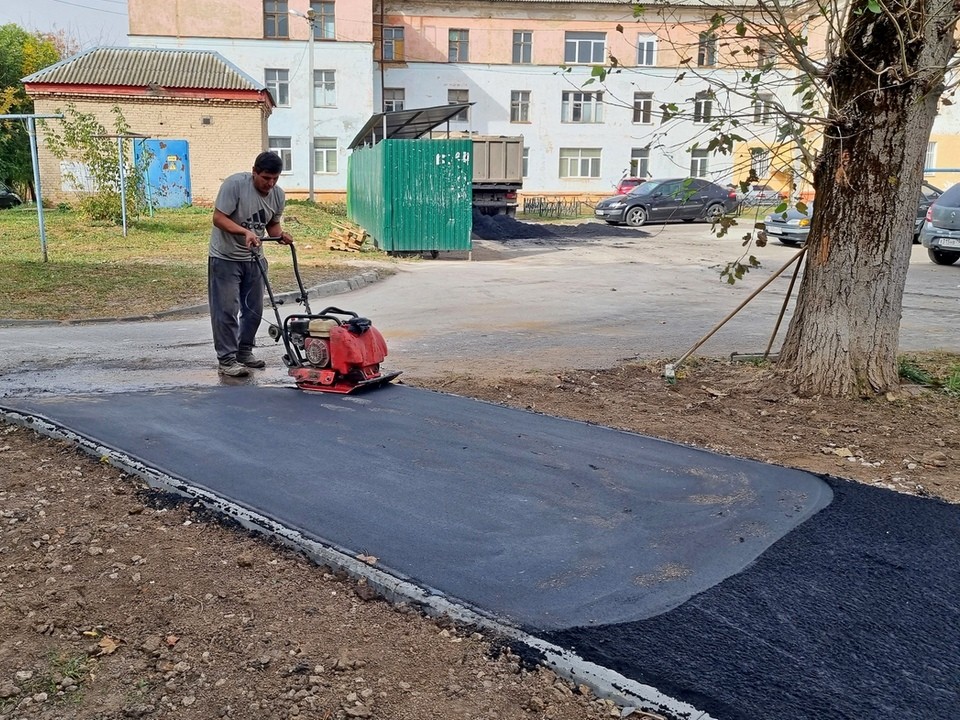 В Луховицах по просьбам жителей обустроили еще две народные тропы