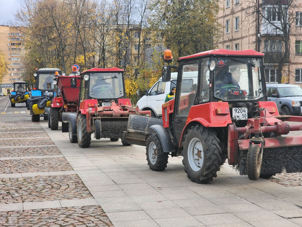 В Шатуре чистить дороги от снега зимой будут 37 спецмашин