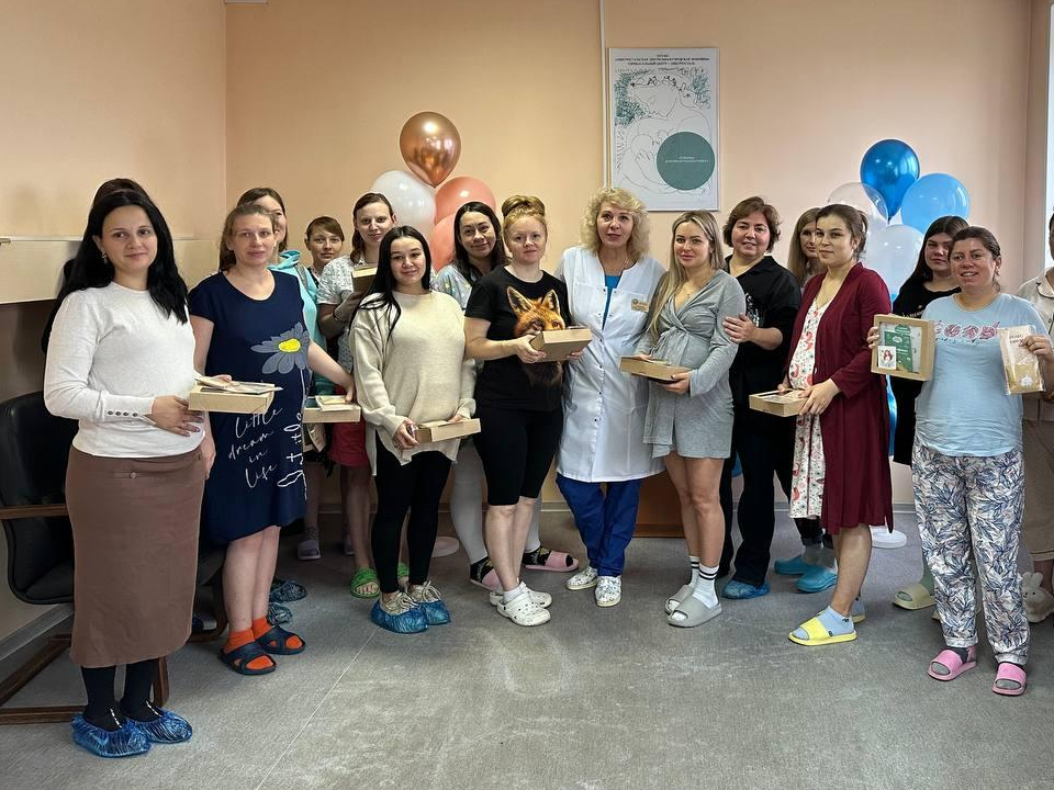 Рожать — так с музыкой: отец шестерых детей спел для пациенток электростальского роддома