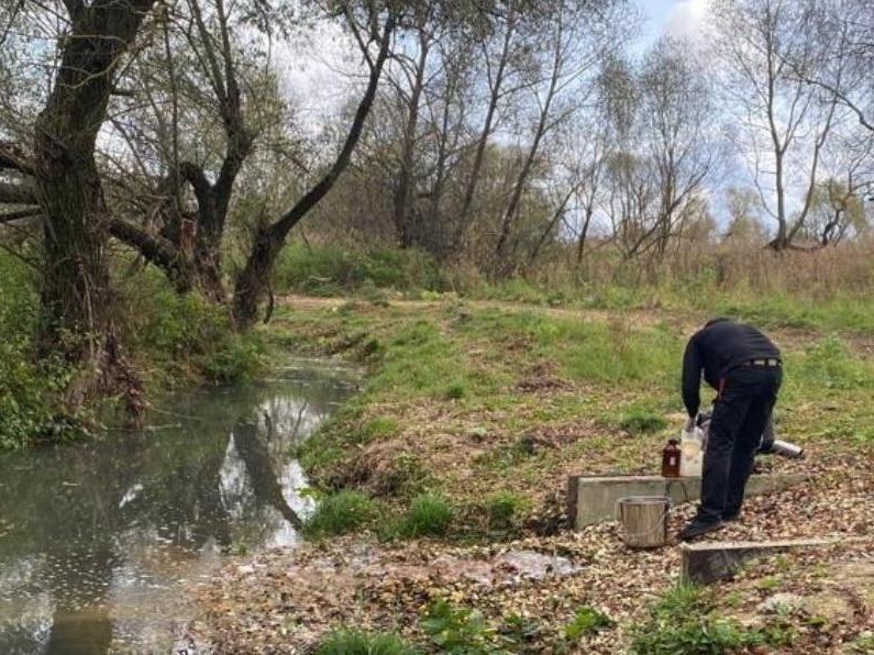 Жителей двух садовых товариществ Волоколамского округа уличили в незаконной добыче чистой воды