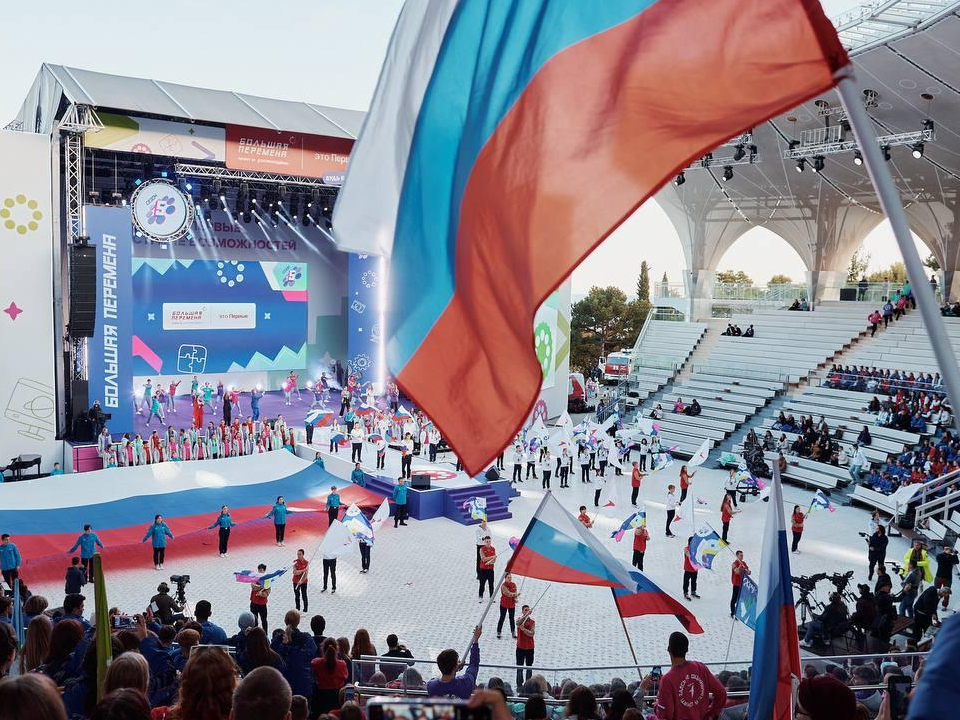 Электростальские школьницы выиграли всероссийский конкурс «Большая перемена»