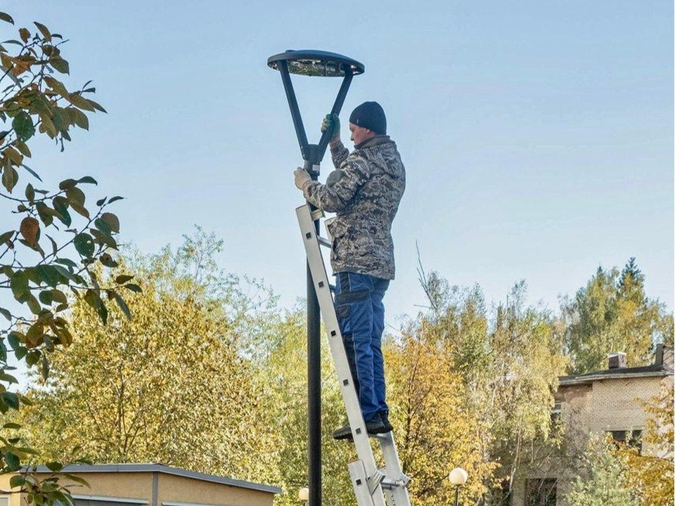 В Краснознаменске уличные фонари заменили на светодиодные