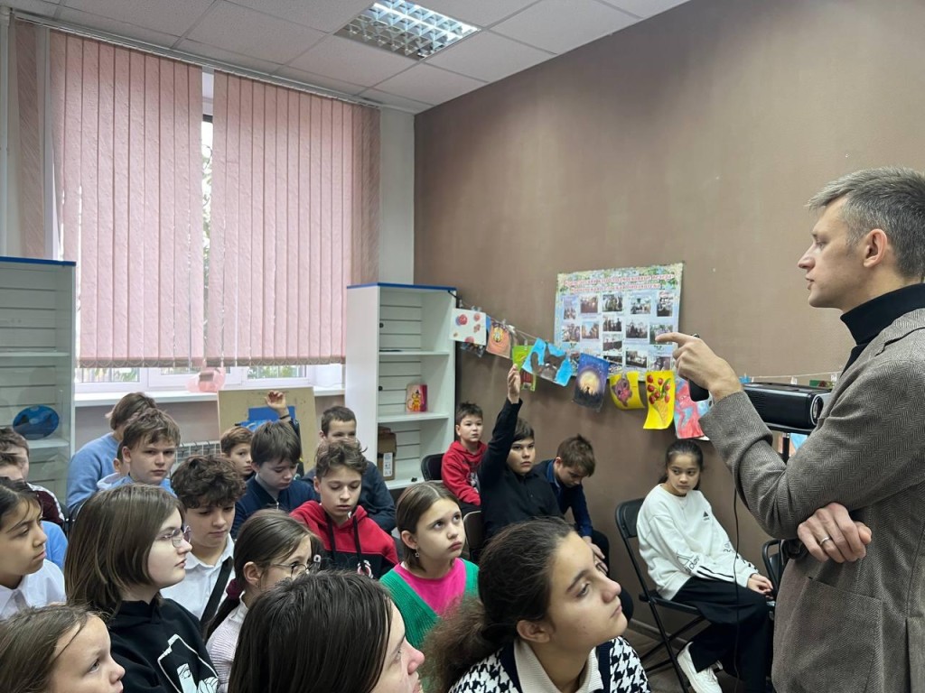 Юные жители Крюкова поразмышяли о проблеме наркомании