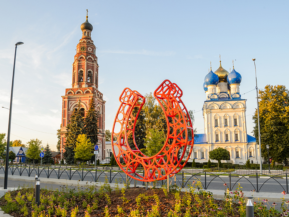 Откуда на гербе города конь и когда появился соборный комплекс Бронниц