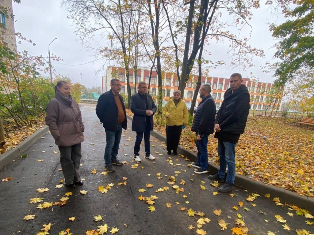 В Тучкове отремонтируют дорогу к контейнерной площадке за две недели