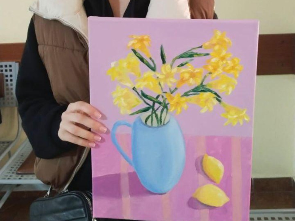 Искусство лечит: арт-проект украсил терапевтическое отделение долгопрудненской больницы