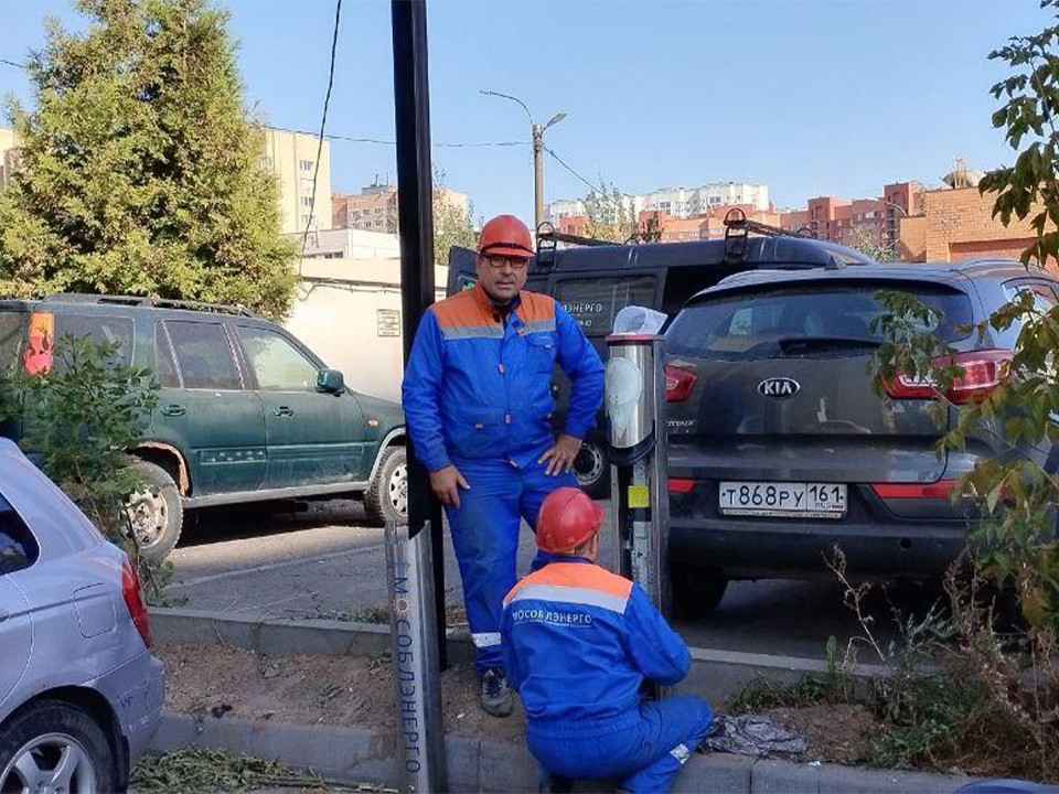 Новая зарядная станция для электромобилей появилась в Долгопрудном на Лихачевском проспекте