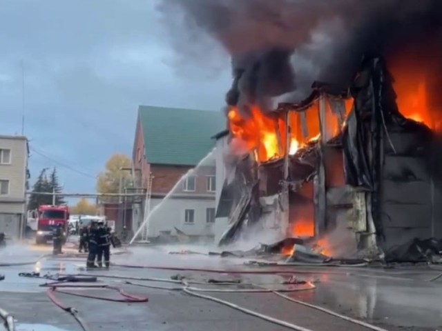 Крупный пожар в Долгопрудном полностью потушен