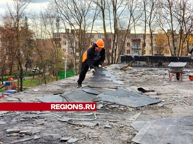 Строители приступили к демонтажу крыши Москворецкой гимназии