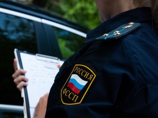 Судебные приставы объявили в розыск неплательщика алиментов из Озер