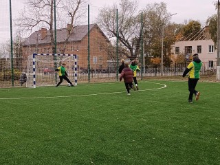 Заниматься спортом на новом мини-футбольном поле смогут жители всего города