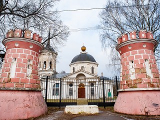 Призраки семьи Пушкина, солдаты и монахини: какие тайны хранят усадьбы Волоколамска