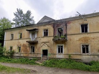 В Балашихе снесли аварийный дом на улице Кооперативной